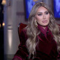 أثارت الفنانة اللبنانية مايا دياب الجدل مجددًا حول طبيعة علاقتها بالفنانة أصالة نصري