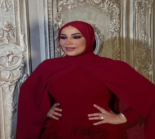 الفنانة الاردنية نداء شرارة وسر الحجاب